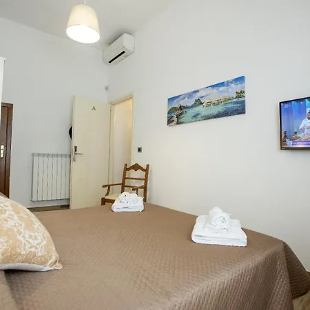 Konukevi La Terrazza Nunziata